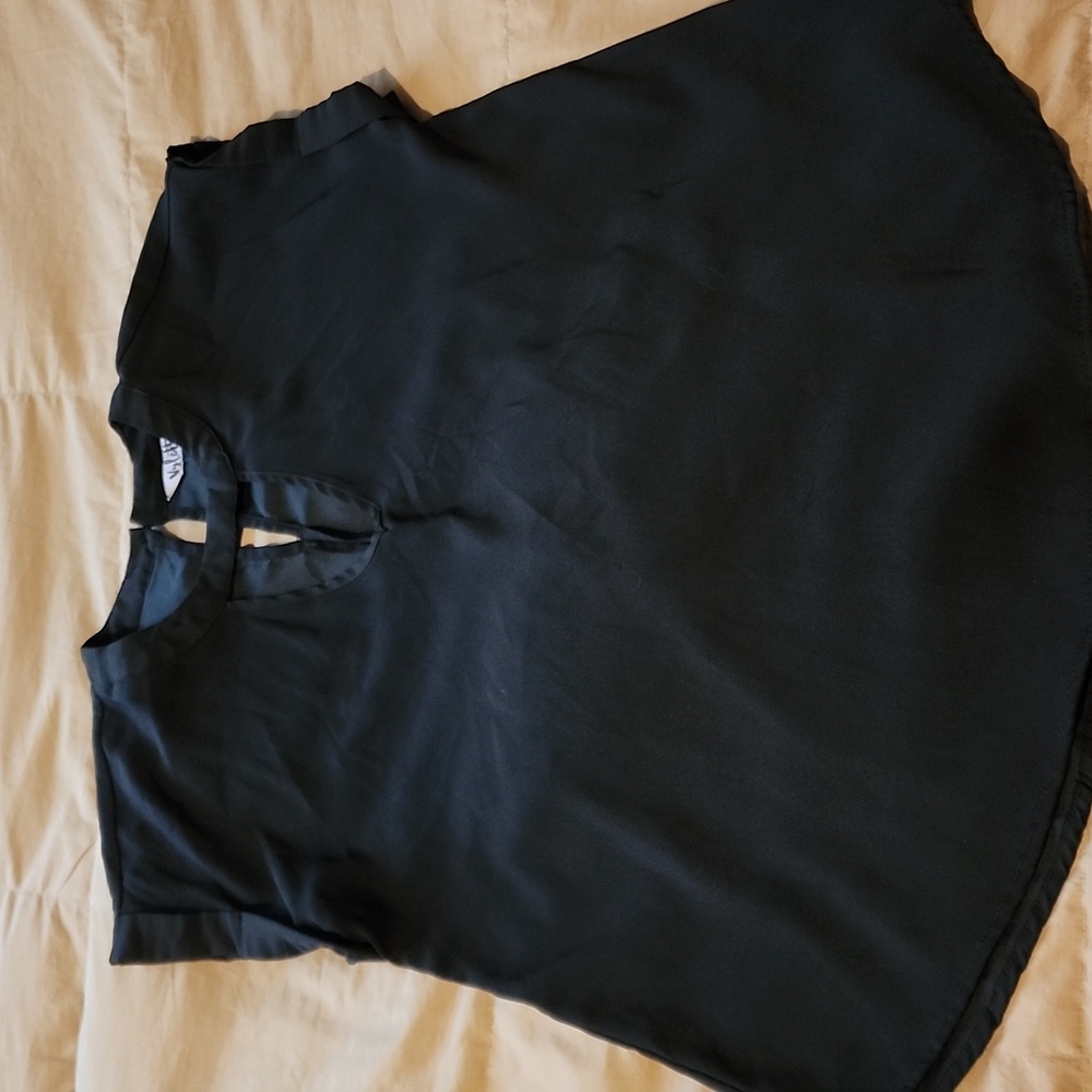 Black Short Sleeve Blouse